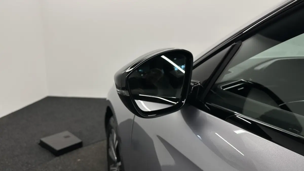 1.2 PureTech Allure Pack Business CAMERA ECC ADAP CRUISE CARPLAY.