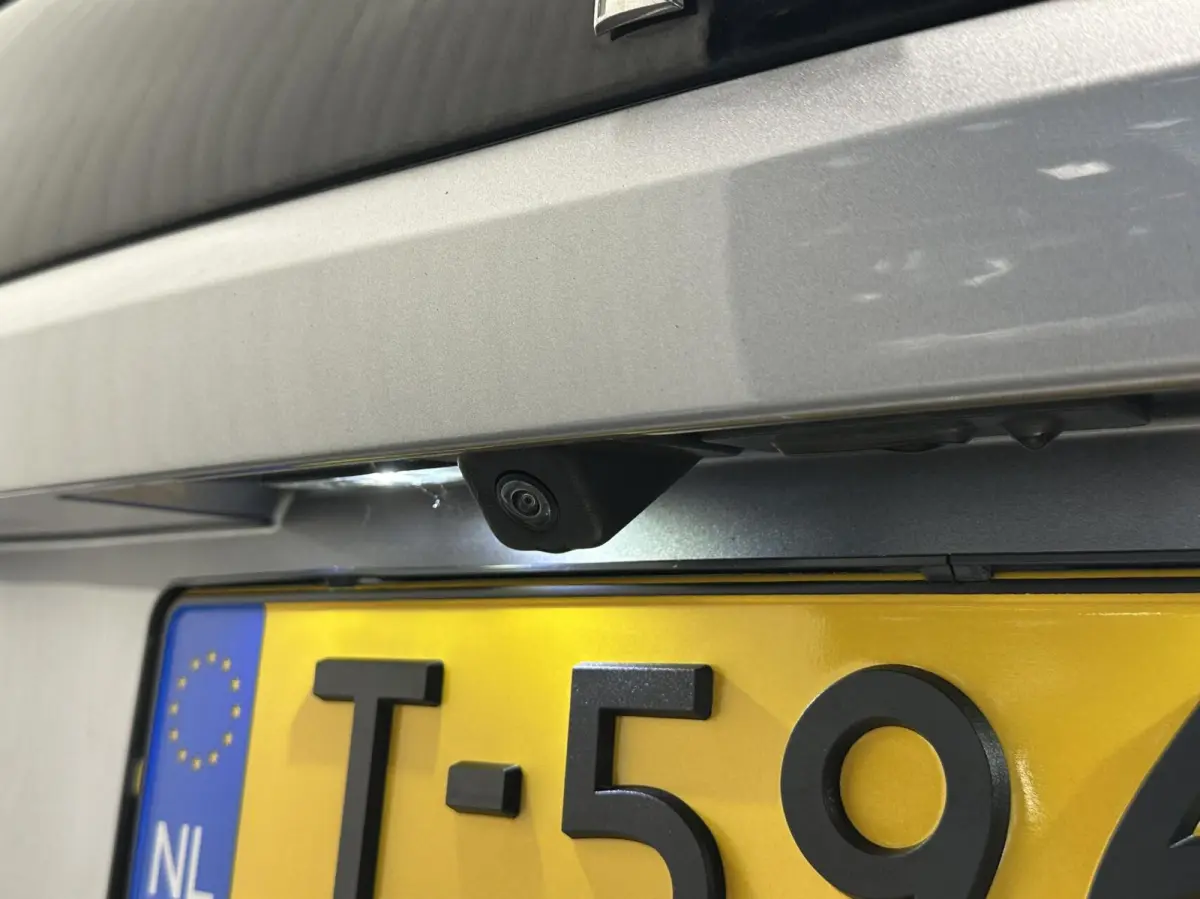 1.2 PureTech Allure Pack Business CAMERA ECC ADAP CRUISE CARPLAY.