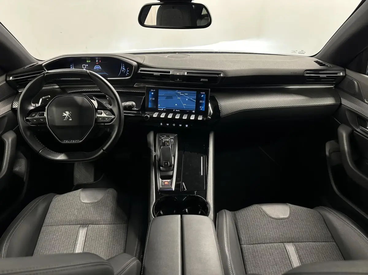 1.2 PureTech Allure Pack Business CAMERA ECC ADAP CRUISE CARPLAY.