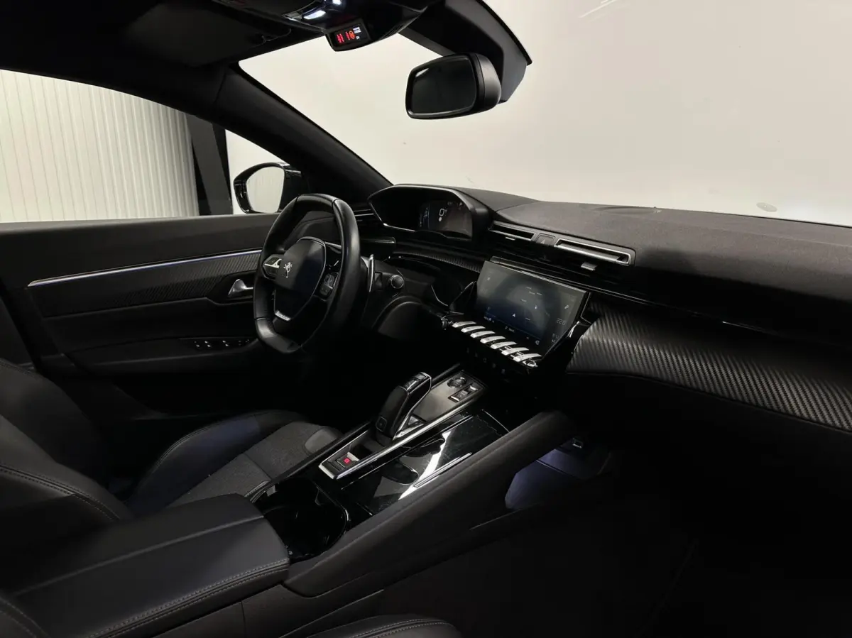 1.2 PureTech Allure Pack Business CAMERA ECC ADAP CRUISE CARPLAY.