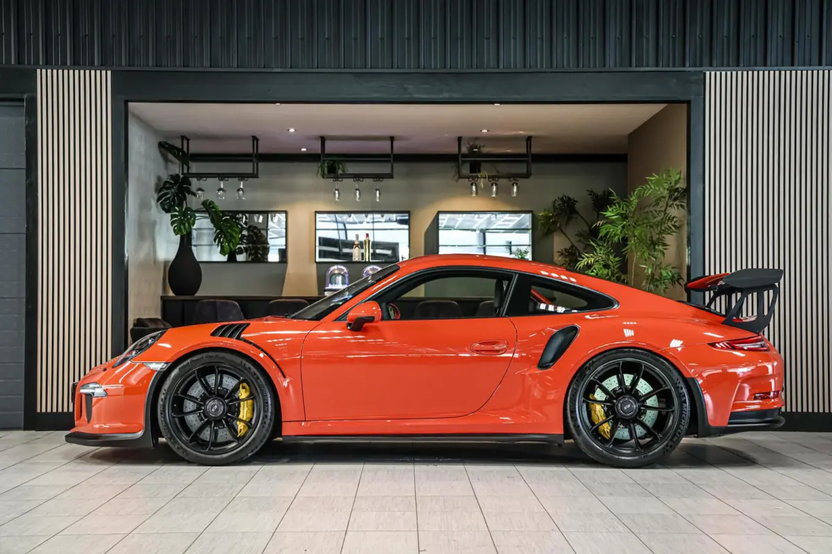 4.0 GT3 RS|Lavaorange|Carbon|Xpel|PCCB|Lift|Alcantara