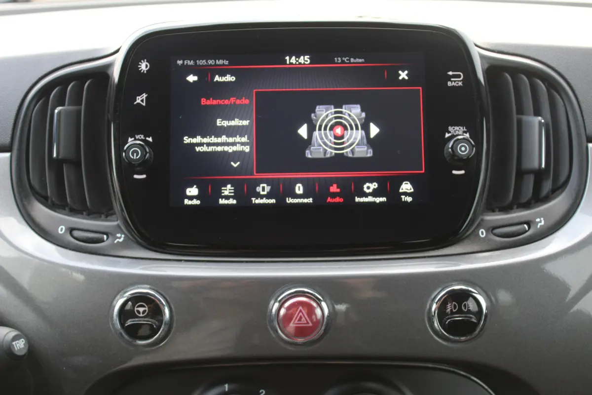 1.0 Hybrid l Cruise Control l Airco l Apple Carplay/ Android Auto l 15 Inch