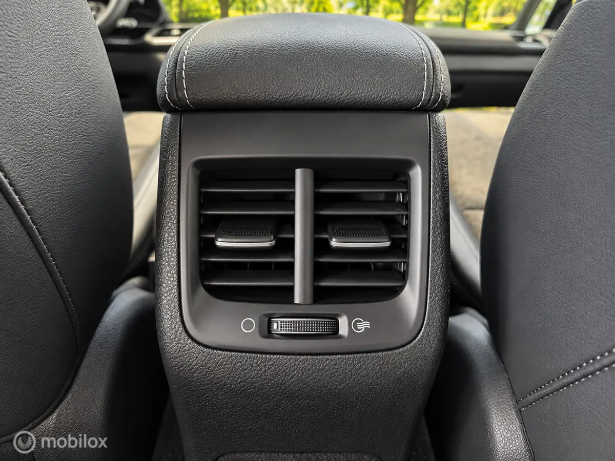 1.6 GDi Plug-in Hybrid DynamicLine