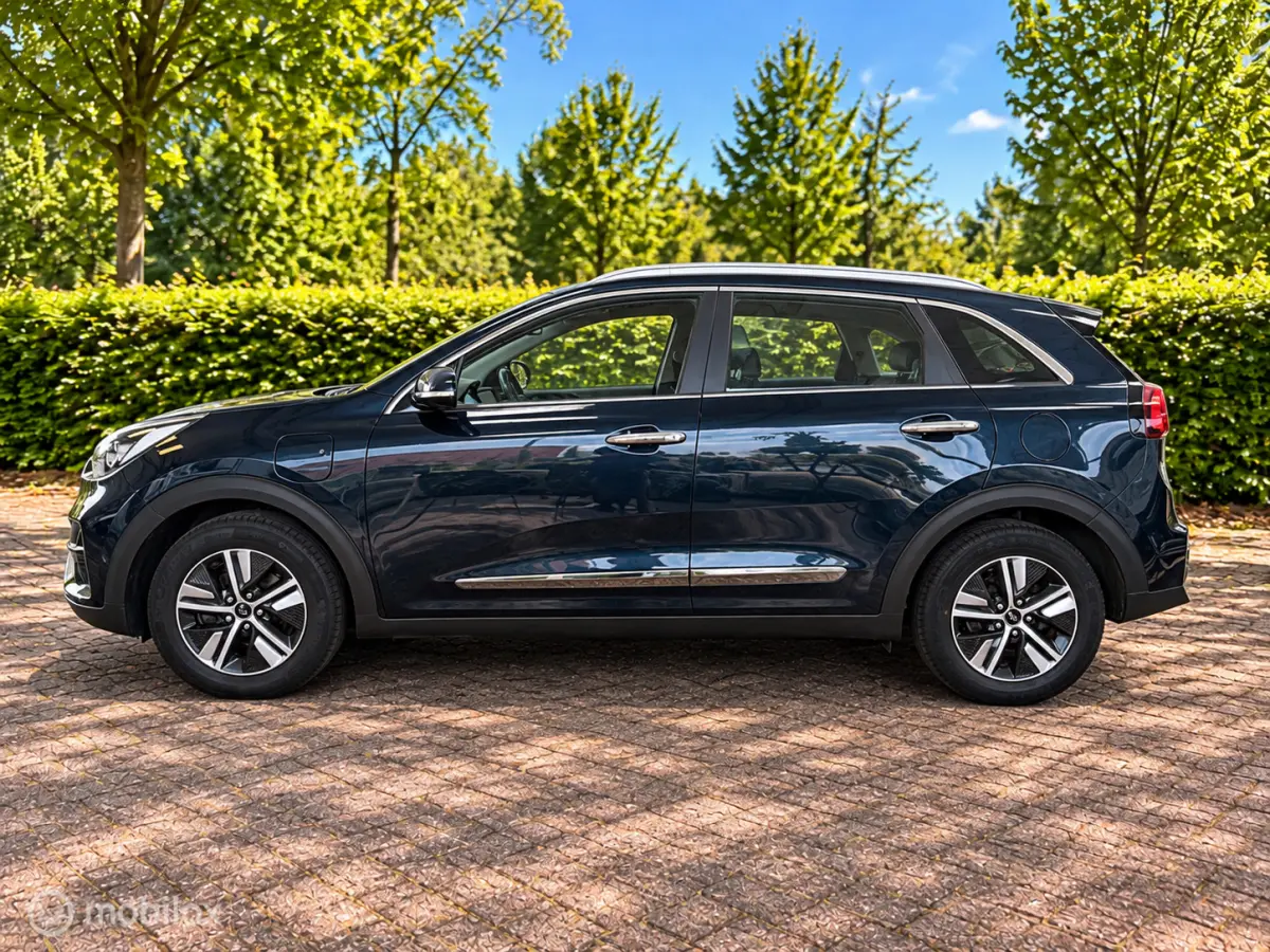 1.6 GDi Plug-in Hybrid DynamicLine