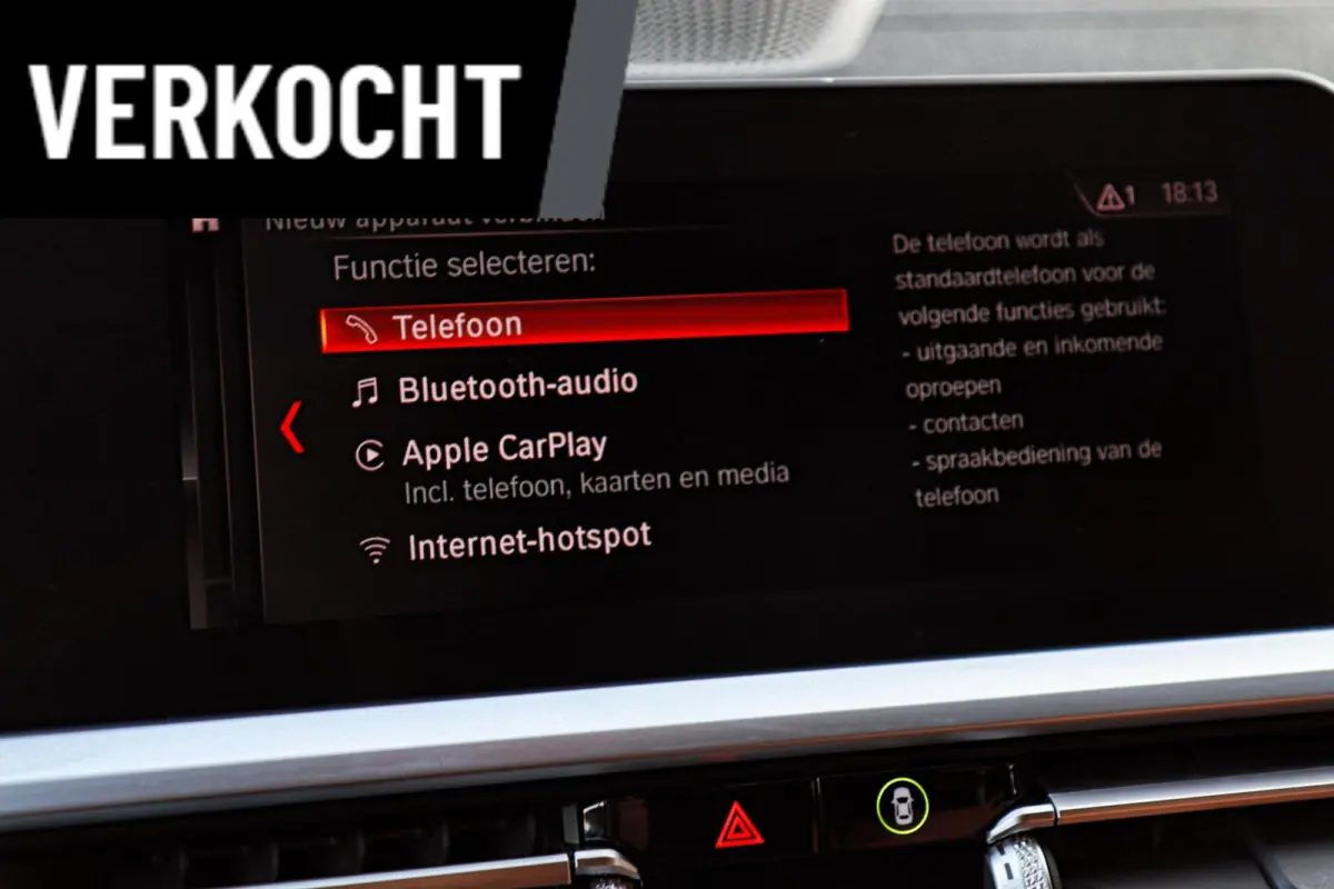 330i Sport Line /LASER-LED/PANODAK/HUD/MEMORY/STOEL+STUURVERW./KEYLESS/TREKHAAK!