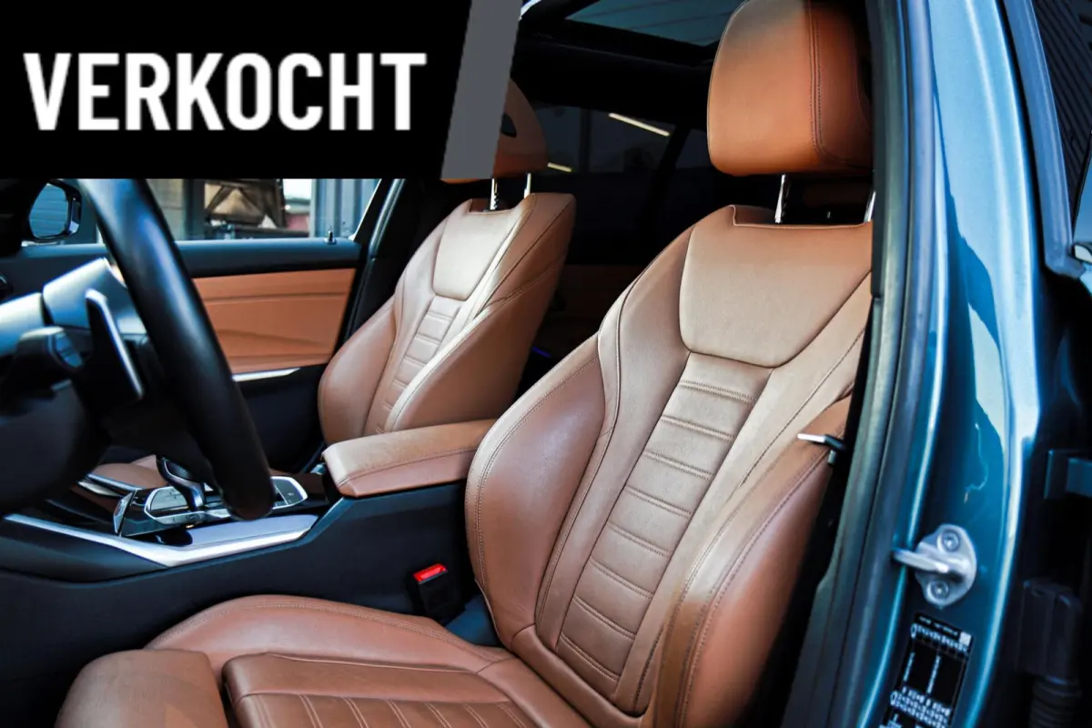 330i Sport Line /LASER-LED/PANODAK/HUD/MEMORY/STOEL+STUURVERW./KEYLESS/TREKHAAK!