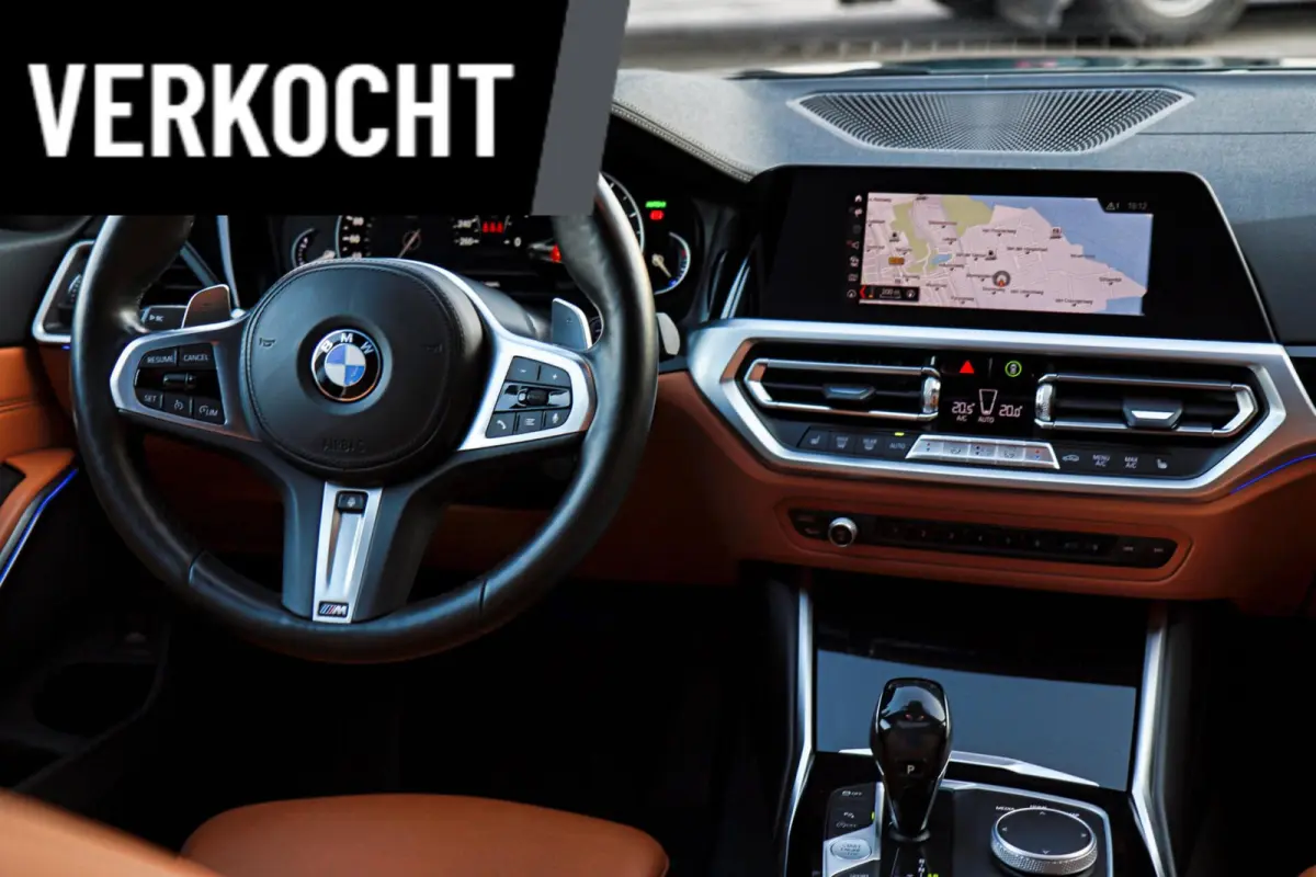 330i Sport Line /LASER-LED/PANODAK/HUD/MEMORY/STOEL+STUURVERW./KEYLESS/TREKHAAK!