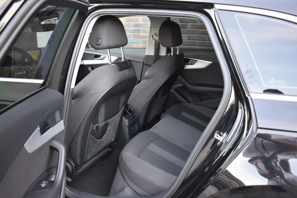 2.0 TFSI Sport Lease Edition