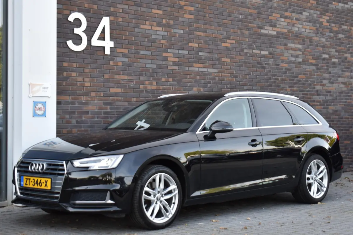 2.0 TFSI Sport Lease Edition