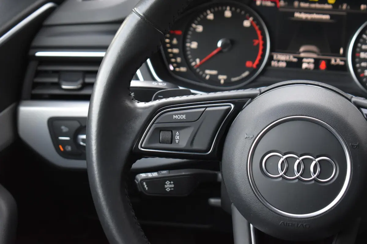 2.0 TFSI Sport Lease Edition