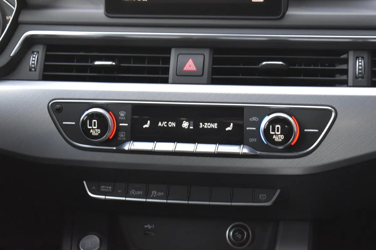 2.0 TFSI Sport Lease Edition