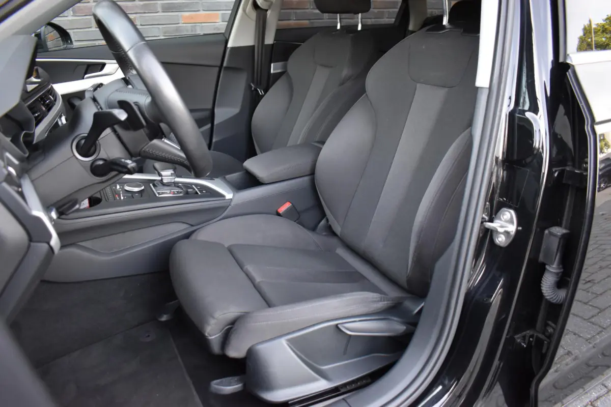 2.0 TFSI Sport Lease Edition