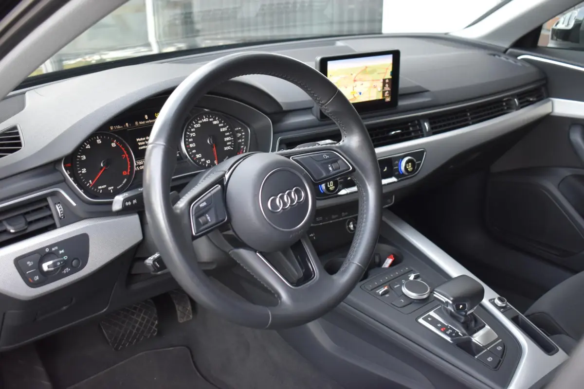 2.0 TFSI Sport Lease Edition