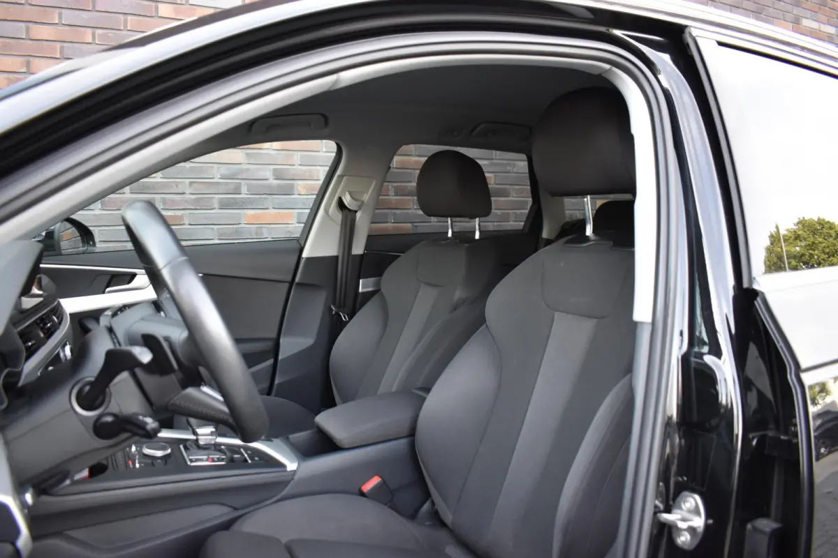 2.0 TFSI Sport Lease Edition