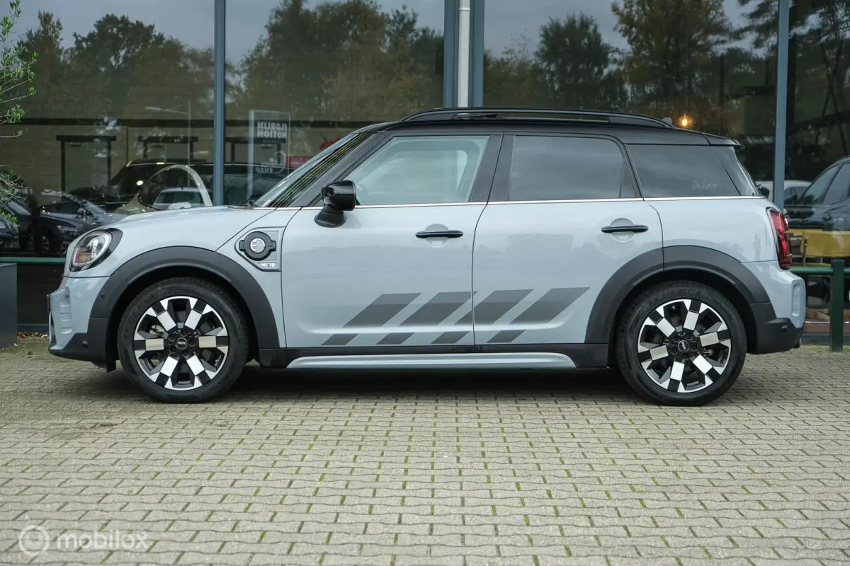 2.0 Cooper ALL4 Untamed Edition | Pano | Stoelverw. | LED | CarPlay | Adaptief | HUD | Harman Kardon