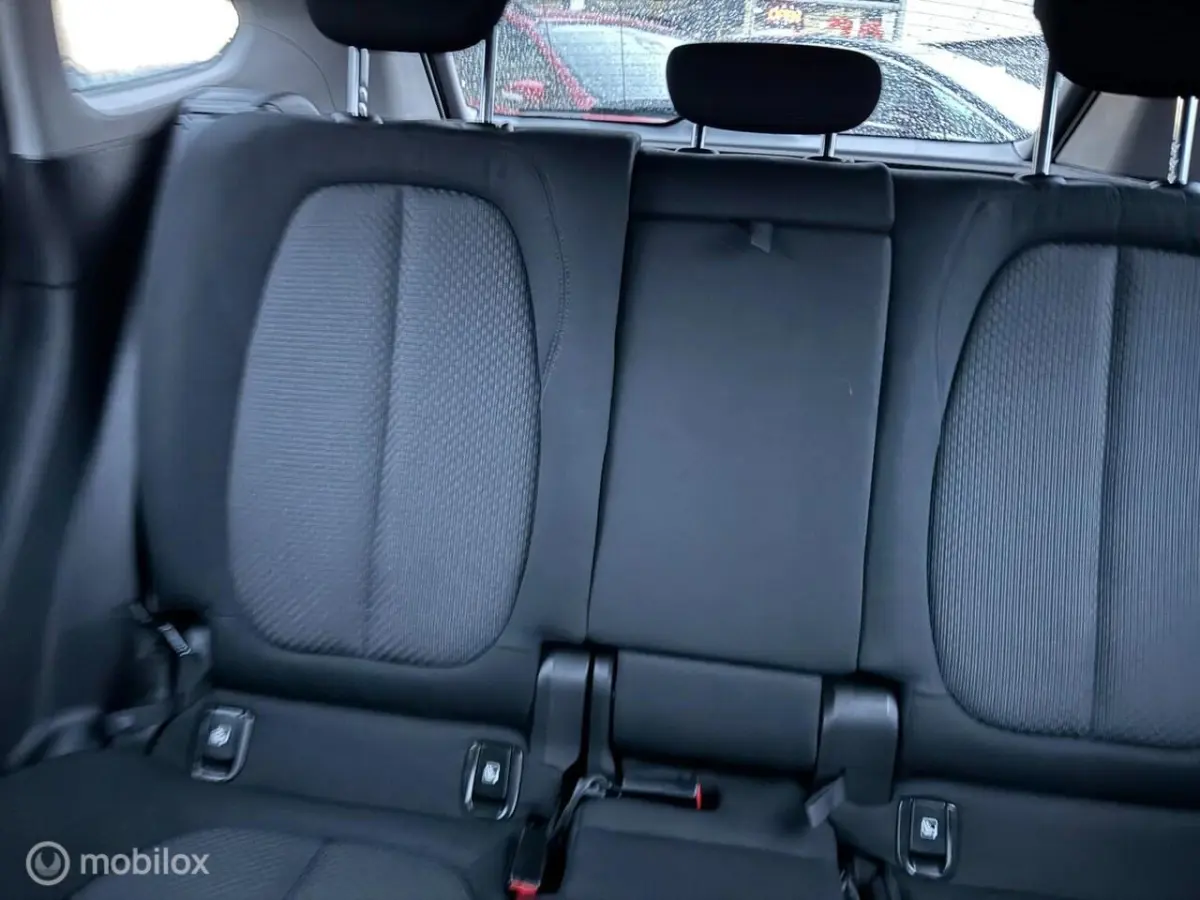 XDrive25e Business Edition Plus NAVI / TREKHAAK