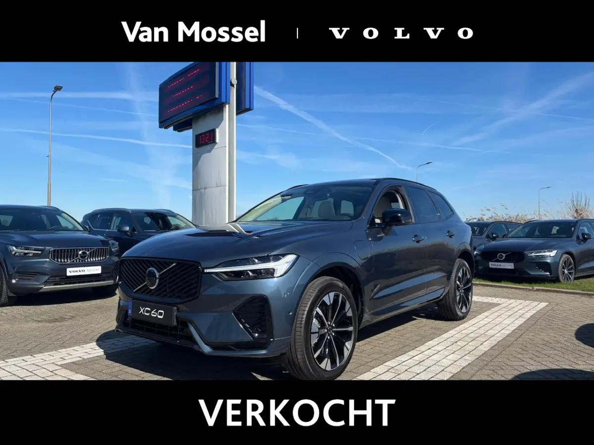 T6 Plug-in hybrid AWD Plus | Premium pack | Panoramadak | HUD | Geventileerd leer |