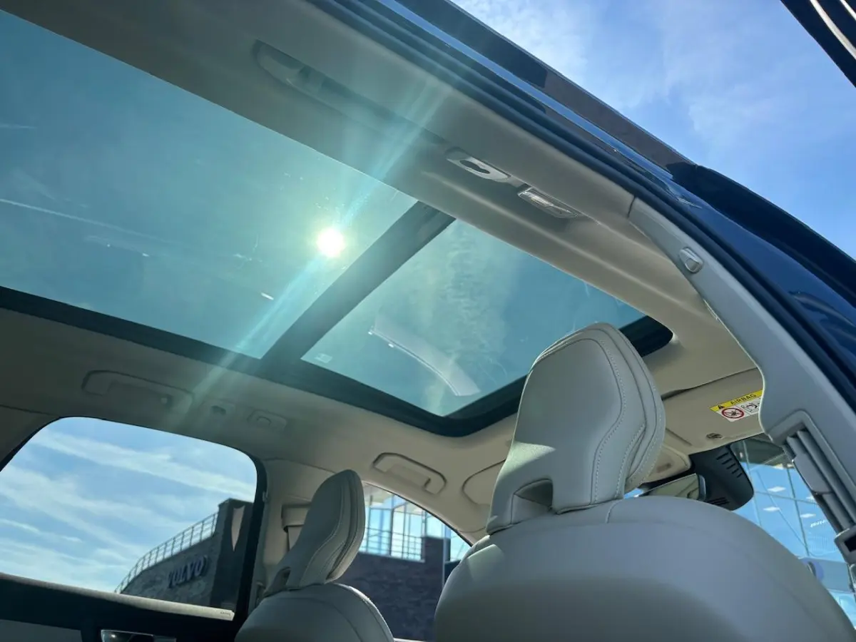 T6 Plug-in hybrid AWD Plus | Premium pack | Panoramadak | HUD | Geventileerd leer |