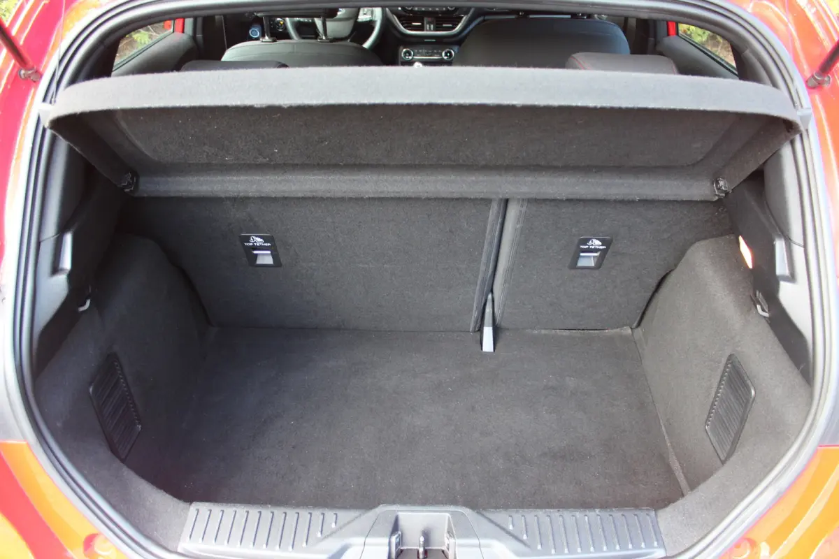 1.0 EcoBoost ST-Line 95PK | Navigatie | Climate Control | Parkeersensoren | Cruise Control