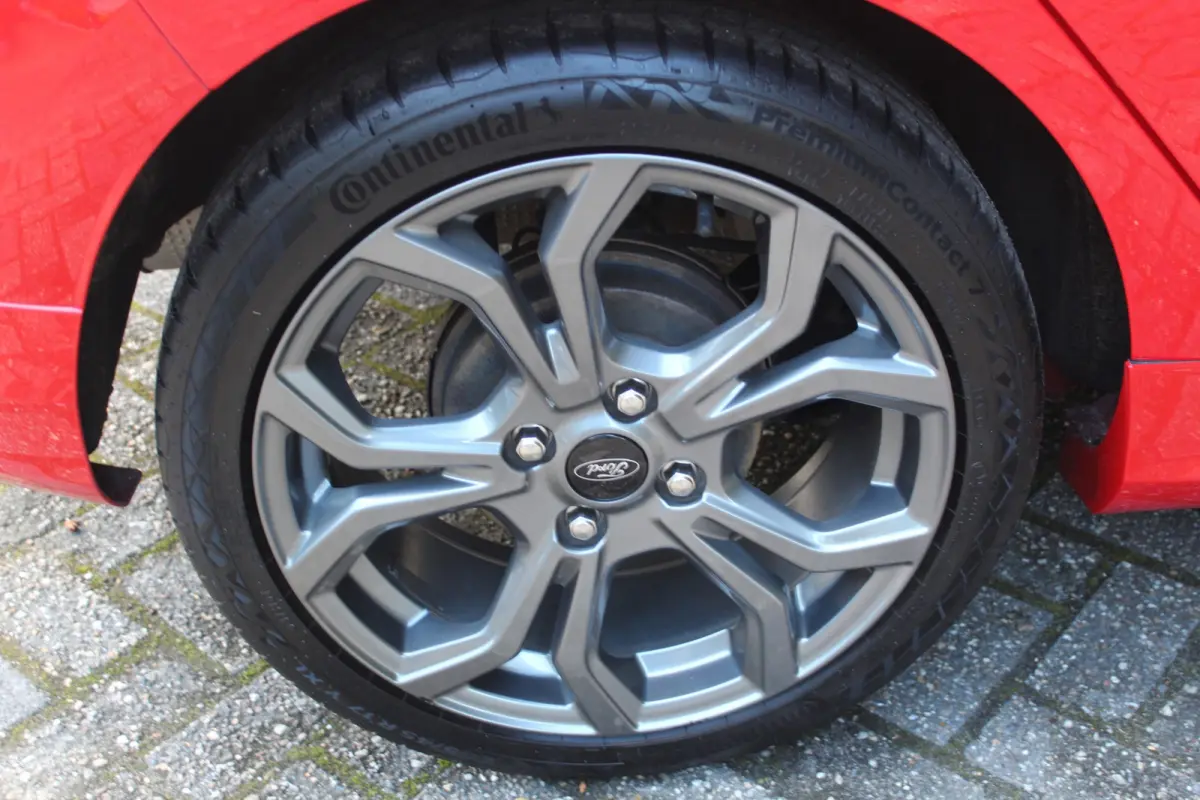 1.0 EcoBoost ST-Line 95PK | Navigatie | Climate Control | Parkeersensoren | Cruise Control