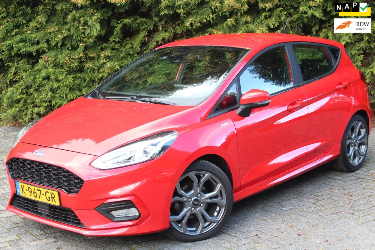 1.0 EcoBoost ST-Line 95PK | Navigatie | Climate Control | Parkeersensoren | Cruise Control