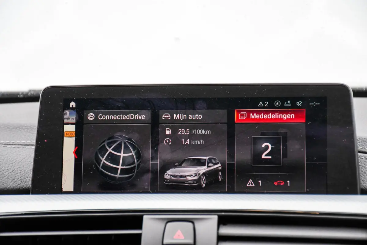 320i xDrive Edition M-pakket Leer Automaat