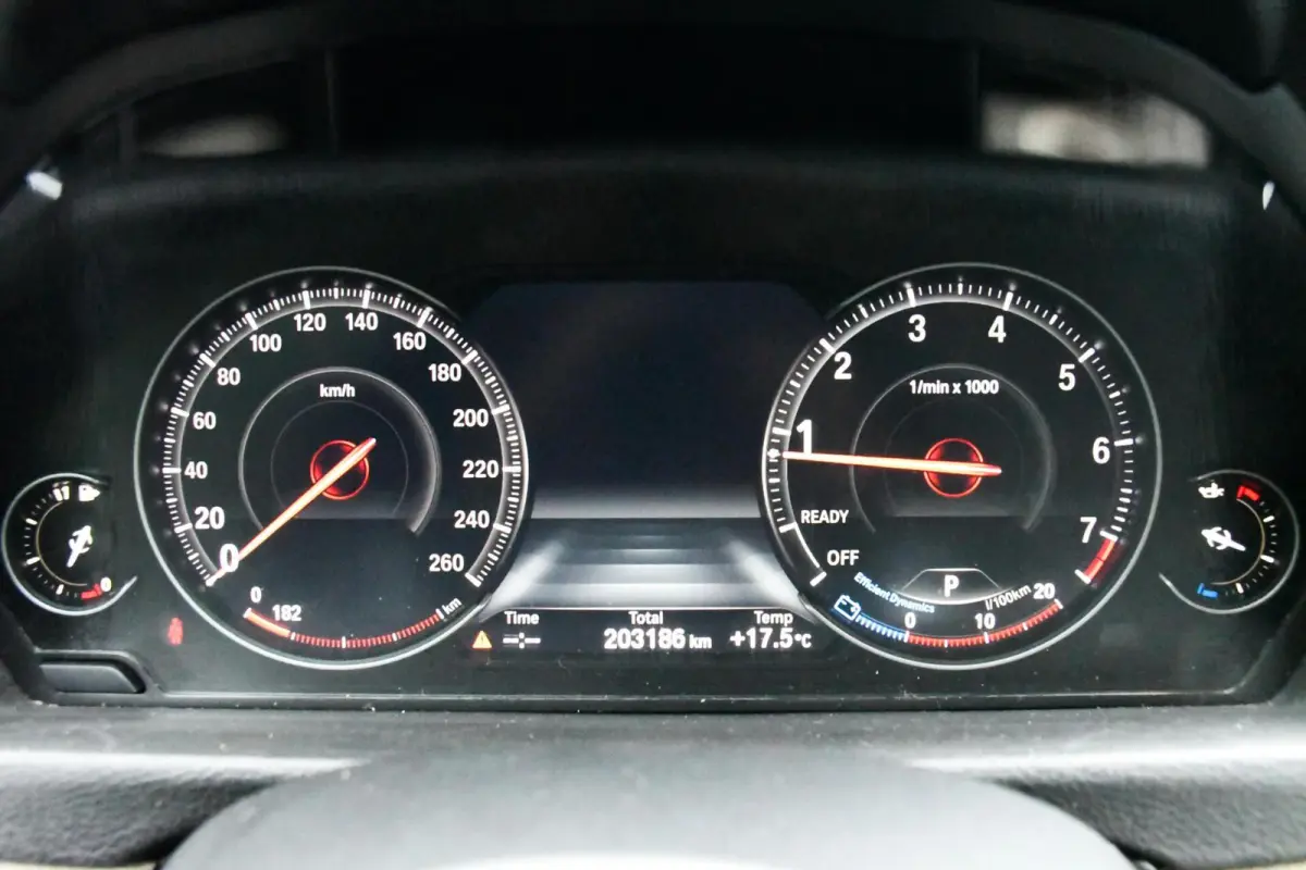 320i xDrive Edition M-pakket Leer Automaat