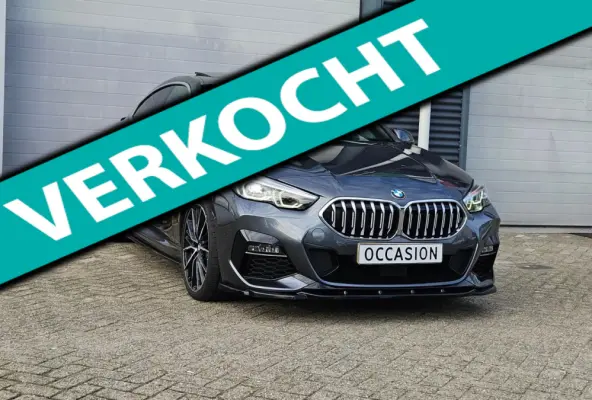 220i High Executive | M-pakket | Pano | Head-Up | Harman Kardon | Camera