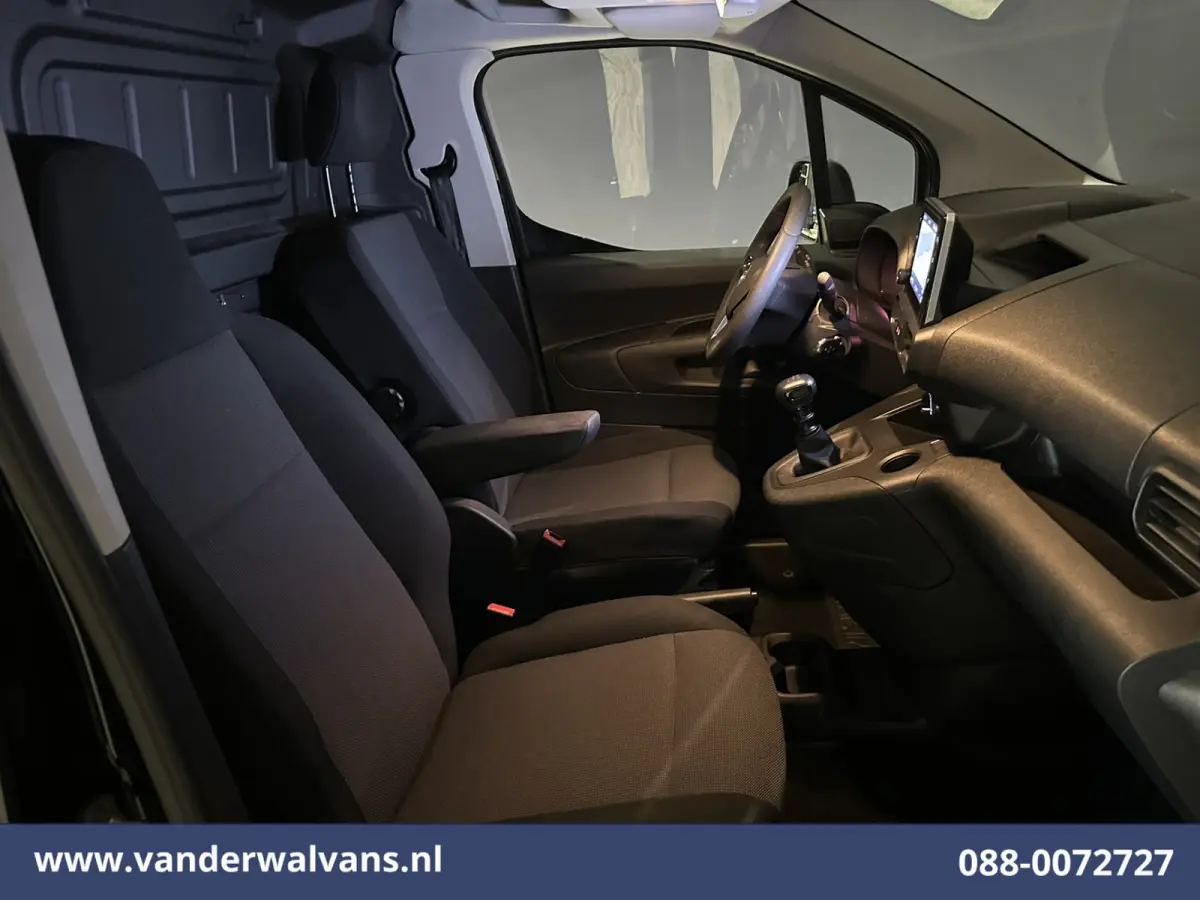 1.5D 102pk L1H1 Euro6 Airco | Camera | Navigatie | Apple Carplay | Cruisecontrol Android Auto, Parkeersensoren, 1500kg trekvermogen