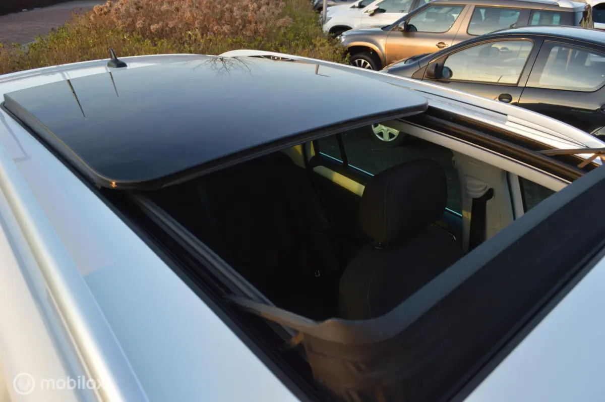 1.4 TSI Comfortline Business