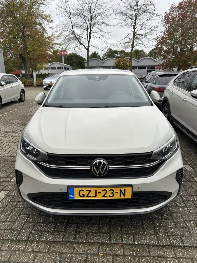 1.0 TSI 95 PK | Digitale Cockpit | Privacy Glass | Apple Carplay + Android Auto | Parkeersensoren Voor + Achter | Cruise Control  | LED Koplampen |