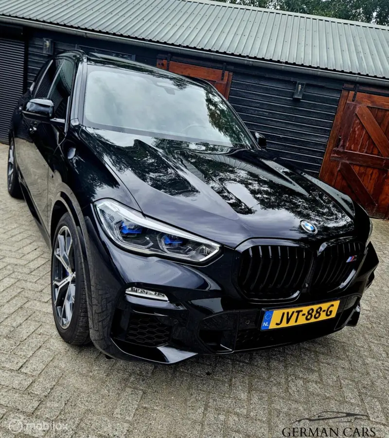 xDrive45E High Executive Hybride 394PK | SKY Lounge
