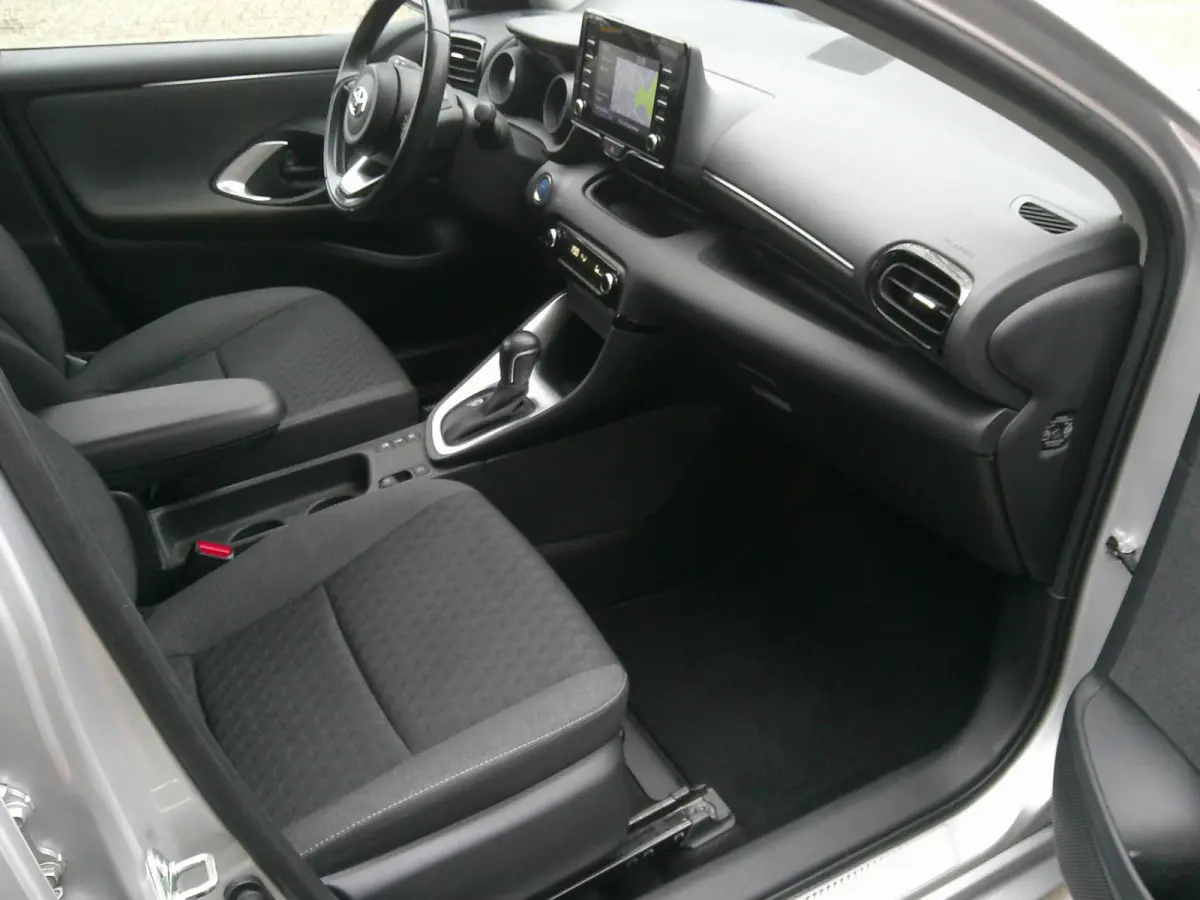 1.5 Hybrid Dynamic Navi Pdc V+A