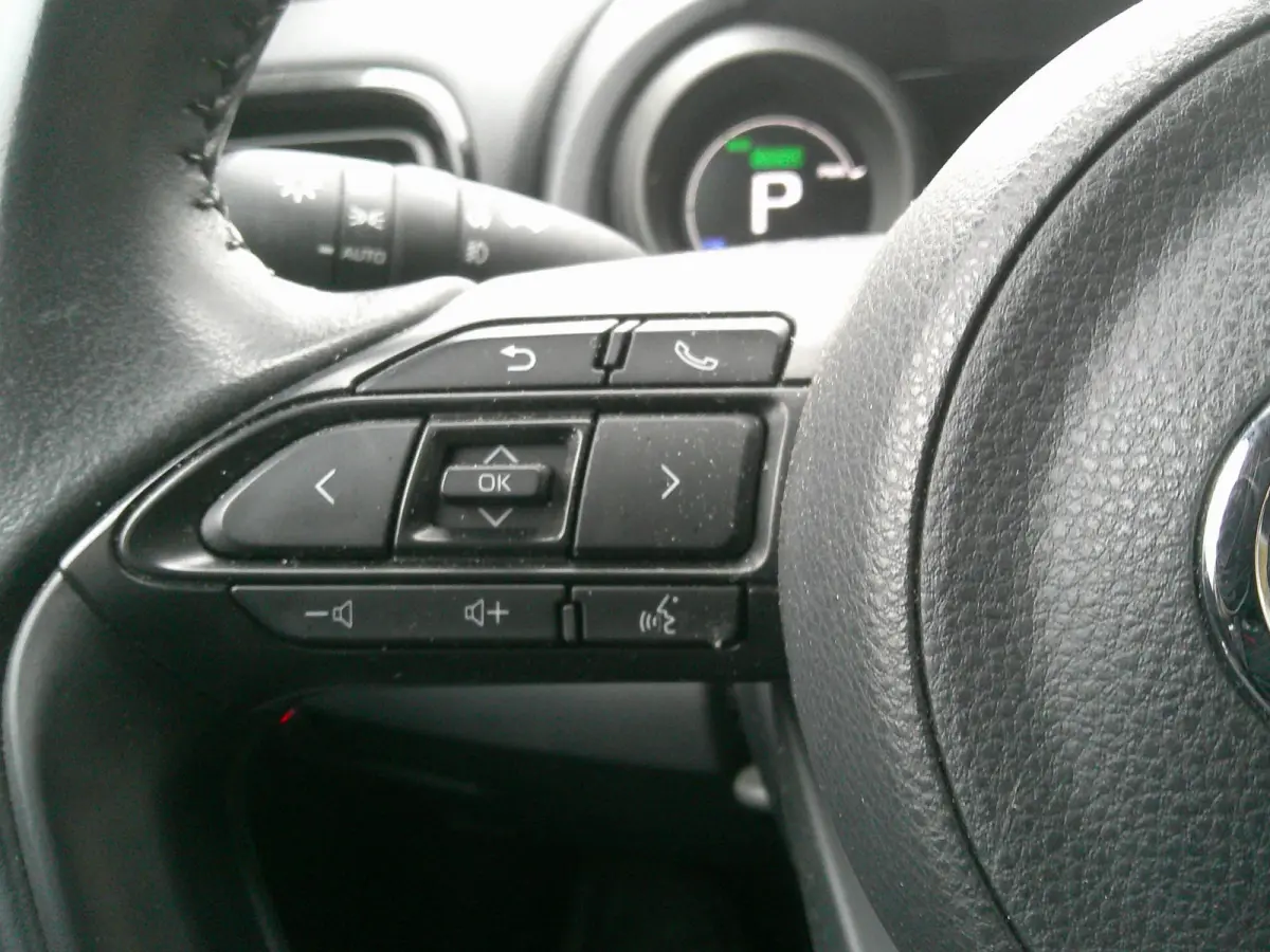 1.5 Hybrid Dynamic Navi Pdc V+A