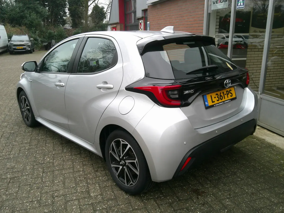 1.5 Hybrid Dynamic Navi Pdc V+A