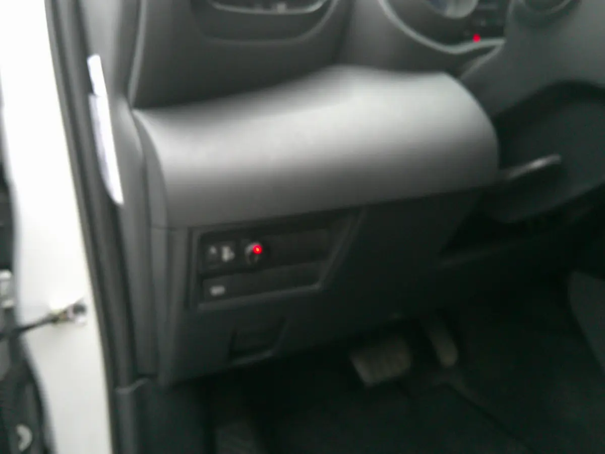 1.5 Hybrid Dynamic Navi Pdc V+A