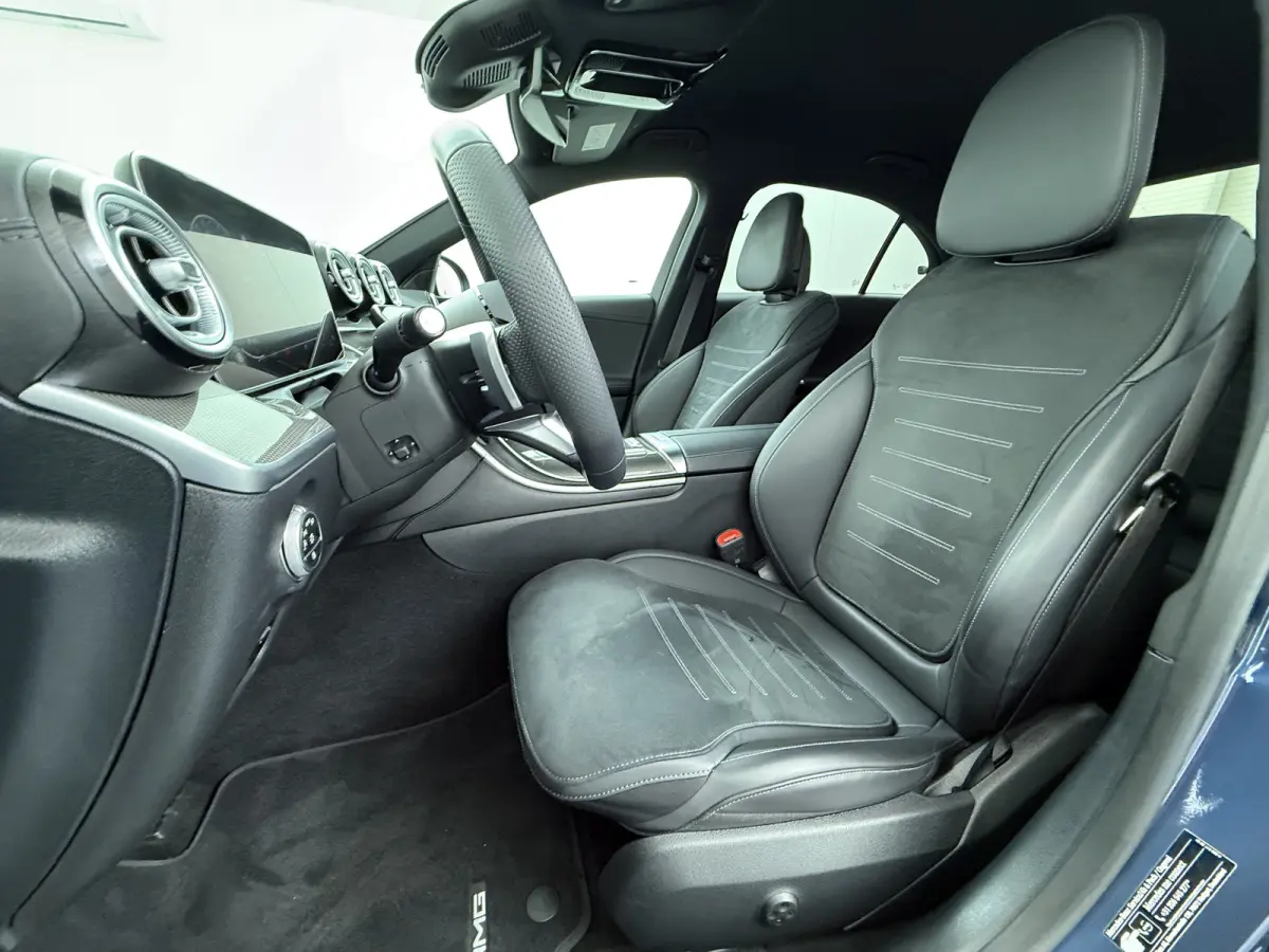C 180 AMG Line Night | Memory Dodehoek GUARD 360° Carplay Camera Sfeerverlichting