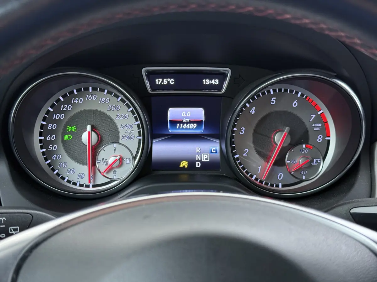 GLA 180 AMG line Night | Bi-Xenon Navigatie PTS