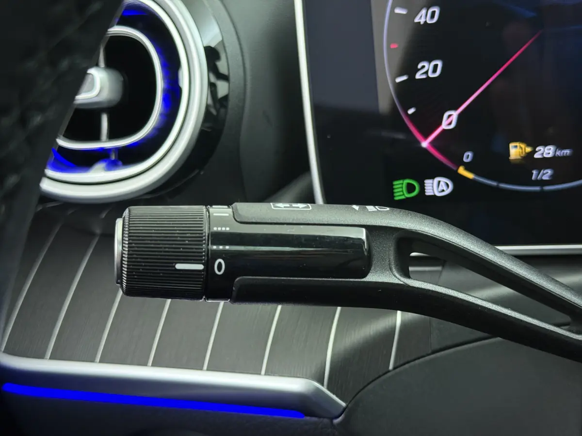 CLE 300 e AMG Line Night | Panorama Dodehoek Digital Stuurwielverwarming