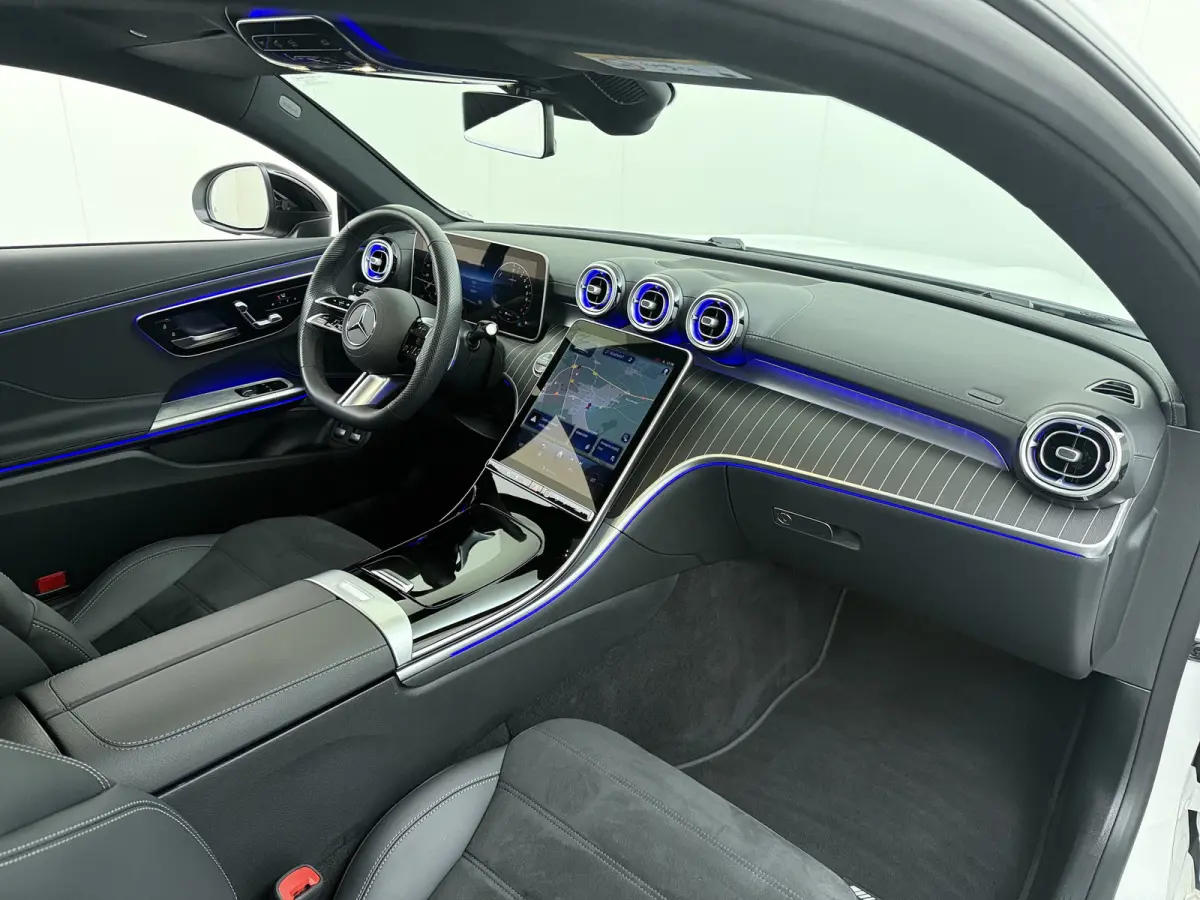 CLE 300 e AMG Line Night | Panorama Dodehoek Digital Stuurwielverwarming