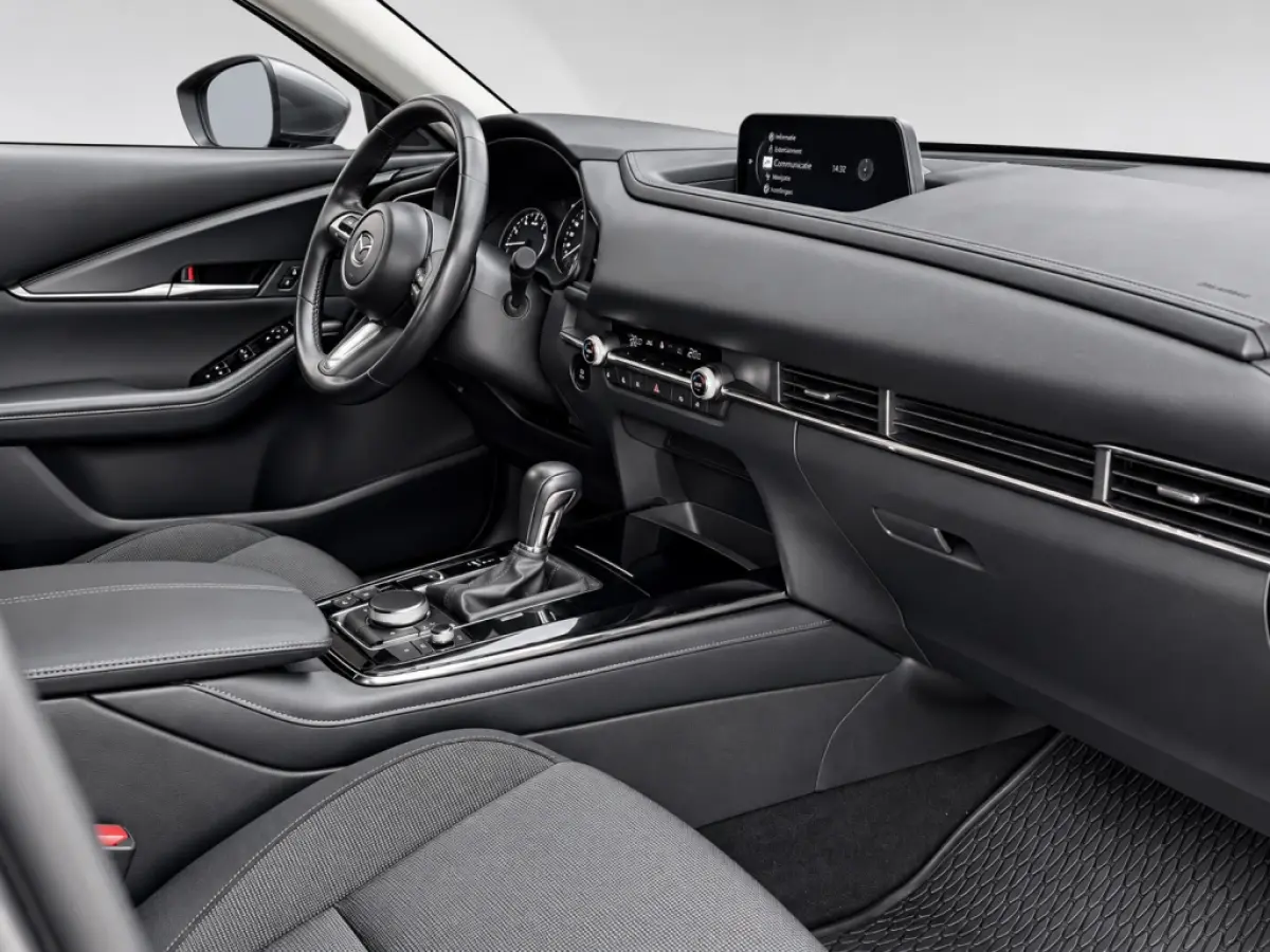 2.0 e-SkyActiv 150PK Automaat Verwarmd stuur en stoelen 1e eigen