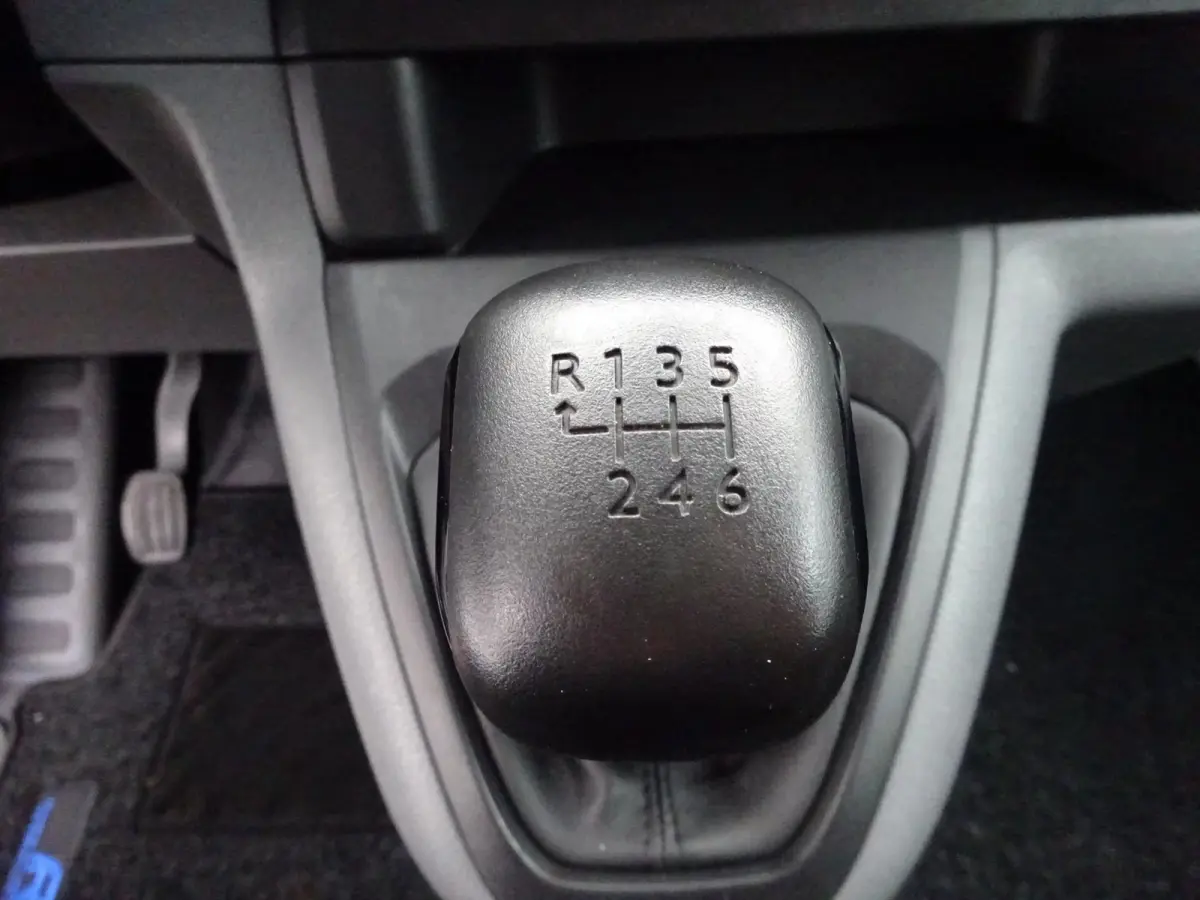 2.0 BlueHDI 145 PK Premium AIRCO NAVI CRUISE CONTROL 3 ZITS