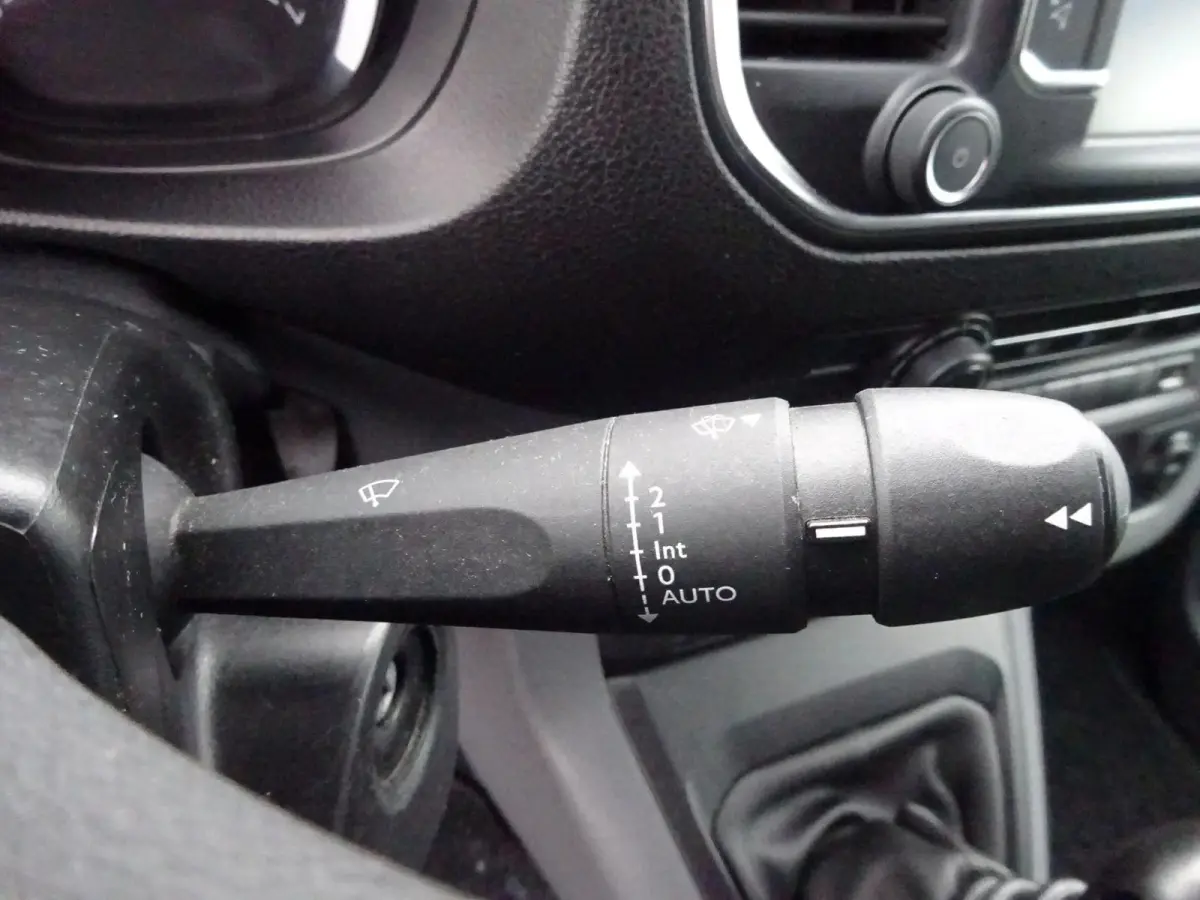 2.0 BlueHDI 145 PK Premium AIRCO NAVI CRUISE CONTROL 3 ZITS