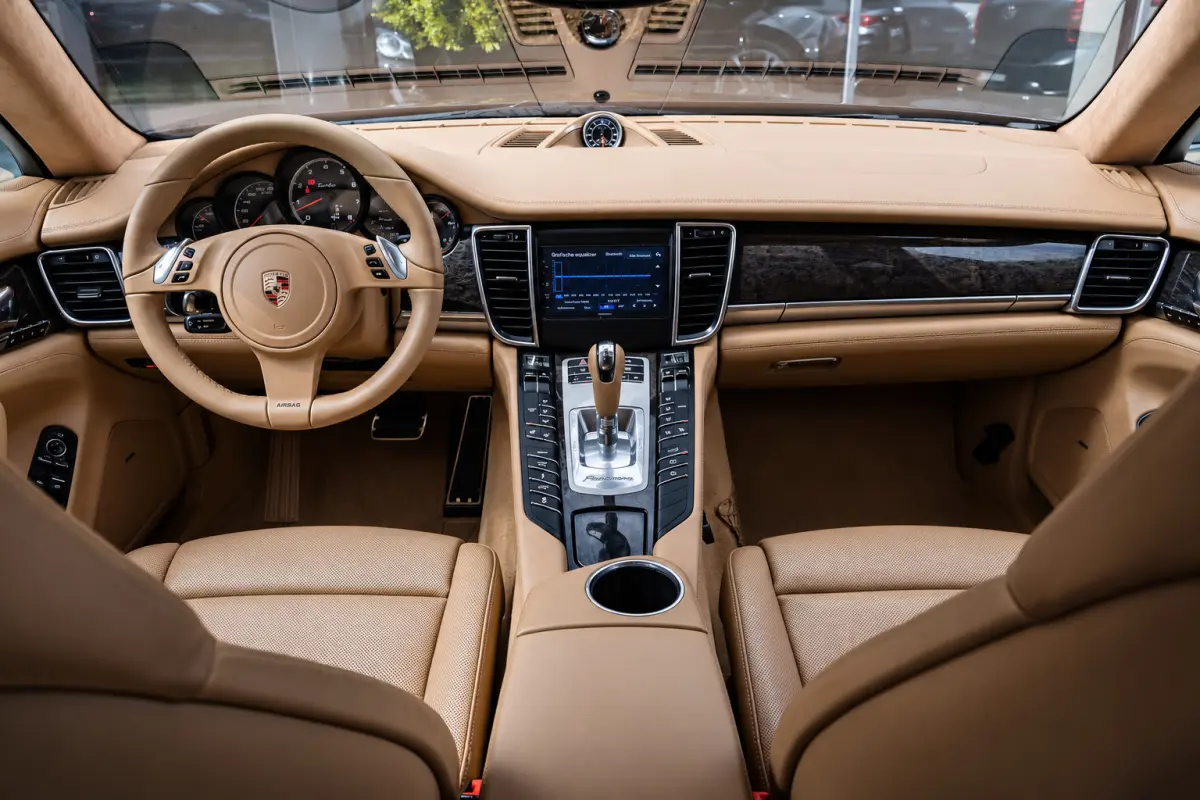 4.8 Turbo|PANO|SPORT CHRONO|BOSE|CAMERA|20'