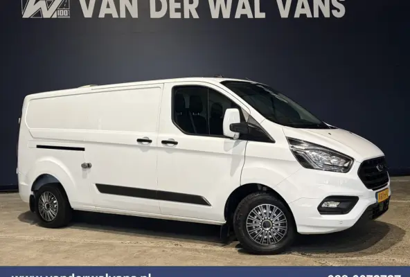 2.0 TDCI 130pk L2H1 Euro6 Airco | Camera | Apple Carplay | LED | Cruisecontrol | 2800kg Trekhaak Android Auto, Stoelverwarming, Verwarmde voorruit, Parkeersensoren