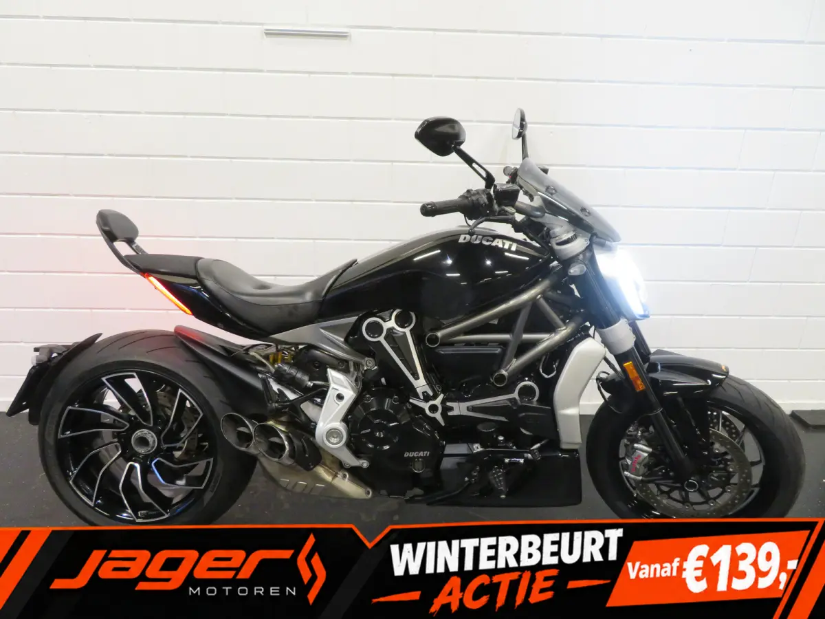 Ducati XDiavel 2016 Benzine Onbekend leasen