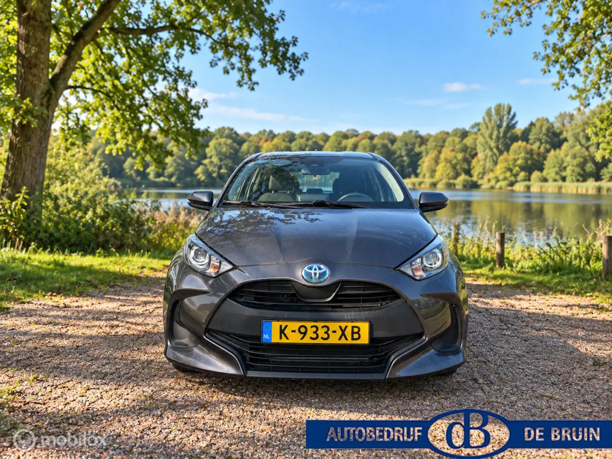 1.5 Hybrid Active Apple carplay, Camera