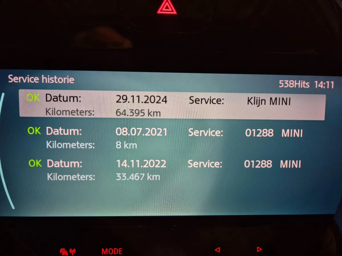2.0 S - JCW Pack - Panoramadak - Keyless - Camera - Cruise - Clima