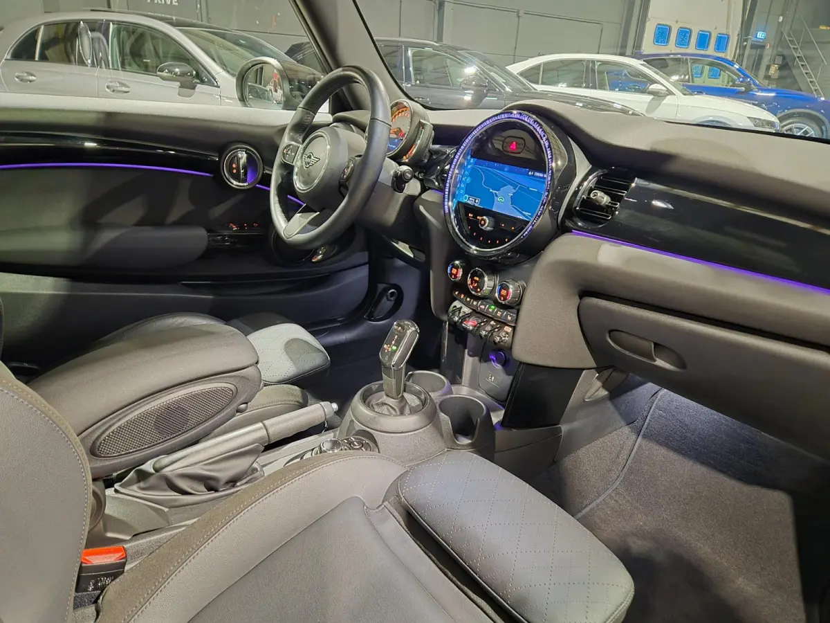 2.0 S - JCW Pack - Panoramadak - Keyless - Camera - Cruise - Clima