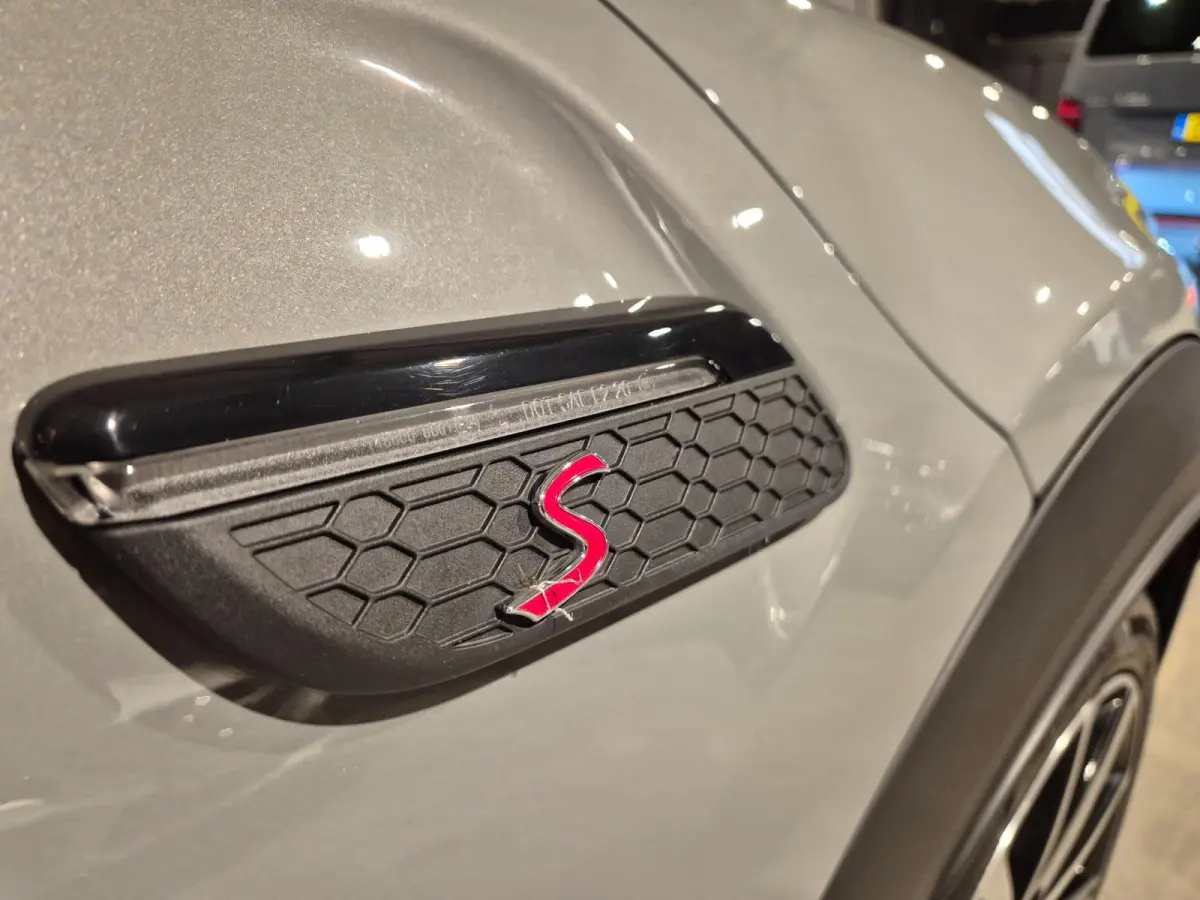 2.0 S - JCW Pack - Panoramadak - Keyless - Camera - Cruise - Clima